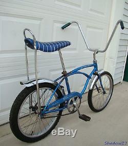 schwinn banana seat bicycle
