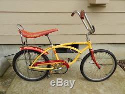 vintage schwinn stingray bicycle