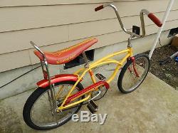 red schwinn stingray