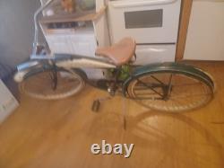 1940s vintage Schwinn Excelsior bicycle