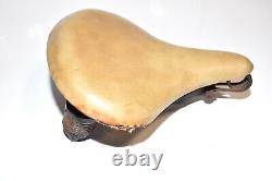 1952 Schwinn Cruiser Bicycle PERSONS SEAT Vintage Mens 26 Bike SADDLE Part