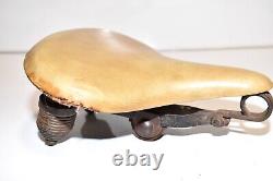 1952 Schwinn Cruiser Bicycle PERSONS SEAT Vintage Mens 26 Bike SADDLE Part