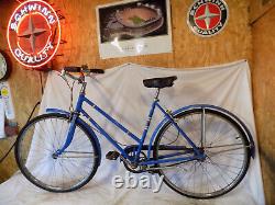 1956 Schwinn Racer Ladies Road Cruiser Bicycle Blue Collegiate Breeze Vintage