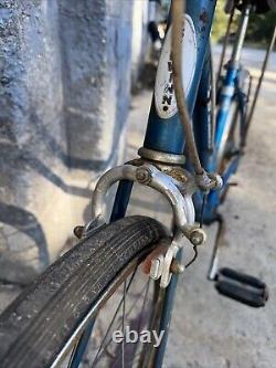 1960s SCHWINN BLUE MUSCLE BIKE EARLY BANANA SEAT VINTAGE