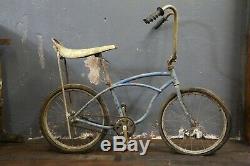 1964 Schwinn Stingray Muscle Bike Vintage Barn Find banana seat sissy bar etc