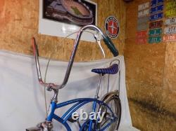 1966 Schwinn Deluxe Stingray 2-speed Banana Seat Muscle Bike Fastback Vintage S2