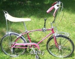 1966 Schwinn Sting-Ray Fastback bicycle, vintage muscle bike, rare violet Stingray