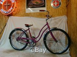 1967 Schwinn Hollywood Ladies 24 Beach Cruiser Bicycle Vintage Magenta Purple S7