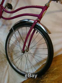 1967 Schwinn Hollywood Ladies 24 Beach Cruiser Bicycle Vintage Magenta Purple S7