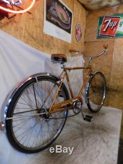 1967 Schwinn Racer Radiant Coppertone Gold Road Cruiser Bike Vintage Bicycle S5