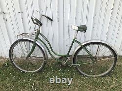1968 Schwinn Hollywood Vintage Bicycle