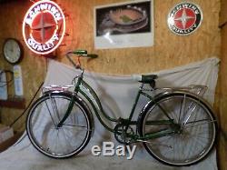 1968 Schwinn Starlet III Ladies Vintage Tank Bike Green Jaguar Hollywood Rack S7