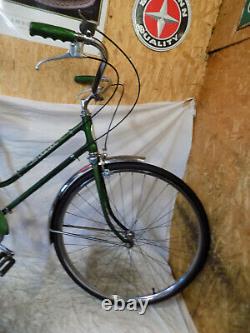 1969 Schwinn Breeze Ladies 3-speed Green Vintage Road Cruiser Bike Collegiate S5