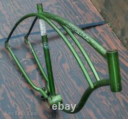 1969 Vintage Schwinn Bicycle FRAME Campus Green MW Typhoon 26wheel Cruiser Bike