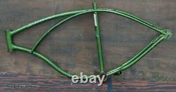 1969 Vintage Schwinn Bicycle FRAME Campus Green MW Typhoon 26wheel Cruiser Bike