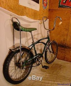 1970 Schwinn Stingray Ramshorn Campus Green Boys Banana Seat Muscle Bike Vintage