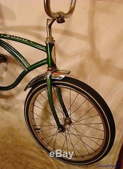 1970 Schwinn Stingray Ramshorn Campus Green Boys Banana Seat Muscle Bike Vintage