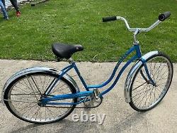1970 Schwinn Hollywood Ladies Vintage Cruiser Bicycle Serial #df34520(chicago)
