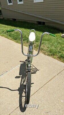 1970 Schwinn Stingray Deluxe Banana Seat Muscle Bike/bicycle Green Vintage S2