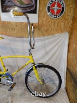 1970 Schwinn Stingray Fastback Vintage Muscle Bike Krate Yellow Banana Seat 70