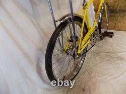 1970 Schwinn Stingray Fastback Vintage Muscle Bike Krate Yellow Banana Seat 70