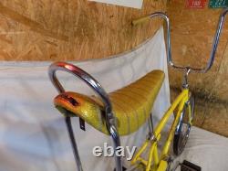 1970 Schwinn Stingray Fastback Vintage Muscle Bike Krate Yellow Banana Seat 70