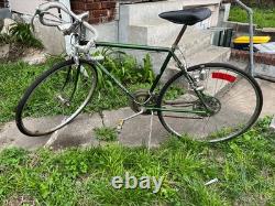 1970's Vintage Schwinn Varsity 10 speed Bicycle Original Ready For Restoration