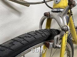 1970's Yellow Schwinn Varsity Bike! Vintage! Fast Bike 10 Speed All Their