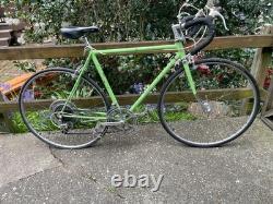 1970's schwinn Sports Tourer, Vintage, Light Green, 57 cm, Large Frame