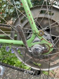 1970's schwinn Sports Tourer, Vintage, Light Green, 57 cm, Large Frame