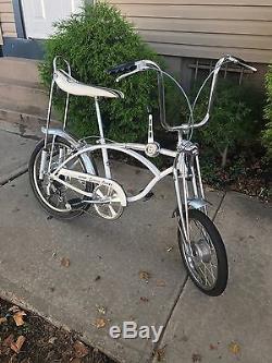 1970 schwinn white/chrome stingray cotton picker collectible/vintage bike