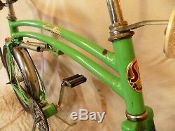 1970s SWING BIKE VINTAGE TRICK RIDING MUSCLE BICYCLE SWINGBIKE SCHWINN GREEN 76