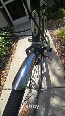 1970s Schwinn Breeze Vintage Cruiser Bike 26 3 Speed