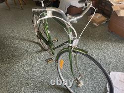 1970s Schwinn MENS ROAD BIKE VINTAGE Suburban Pick Up Or Buyer Pay Shipping