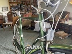 1970s Schwinn MENS ROAD BIKE VINTAGE Suburban Pick Up Or Buyer Pay Shipping