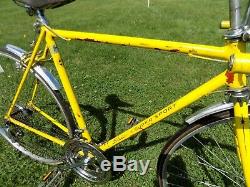 1971 Schwinn Super Sport Lemon Yellow Mens 10-speed Road Bike Brooks Vintage USA