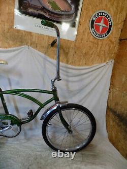 1972 Schwinn Stingray Boys Banana Seat Muscle Bike Vintage Fastback S7 Green