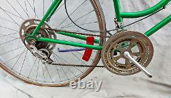 1972 Schwinn Varsity Vintage Road Bike 49.5cm X-Small High Flange Steel USA MADE