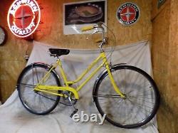 1973 Schwinn Breeze Ladies 3-speed Vintage Road Cruiser Bike Suburban Collegiate