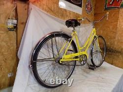 1973 Schwinn Breeze Ladies 3-speed Vintage Road Cruiser Bike Suburban Collegiate