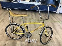 1973 Schwinn Sting-ray Fastback Bicycle Yellow Vintage Rare