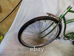 1973 Schwinn Typhoon Campus Green Mens Vintage Bicycle American Corvette S7