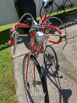 1973 vintage schwinn 10-speed varsity bicycle 24 frame