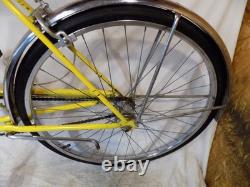 1974 Schwinn Breeze Ladies 3-speed Road Cruiser Bike Collegiate Racer Vintage