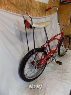 1974 Schwinn Stingray Boys Opaque Red Muscle Bike Seat Vintage Fastback Rat S2