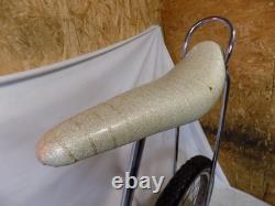 1974 Schwinn Stingray Boys Opaque Red Muscle Bike Seat Vintage Fastback Rat S2