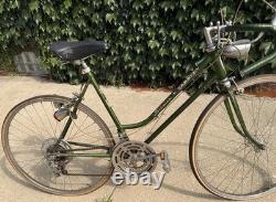 1974 Schwinn Varsity Vintage Road Bike 50cm + Lights Steel USA MADE 27