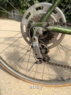 1974 Schwinn Varsity Vintage Road Bike 50cm + Lights Steel USA MADE 27