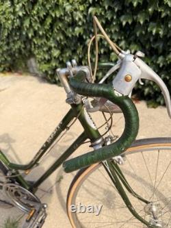 1974 Schwinn Varsity Vintage Road Bike 50cm + Lights Steel USA MADE 27