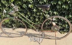 1974 Schwinn Varsity Vintage Road Bike 50cm + Lights Steel USA MADE 27